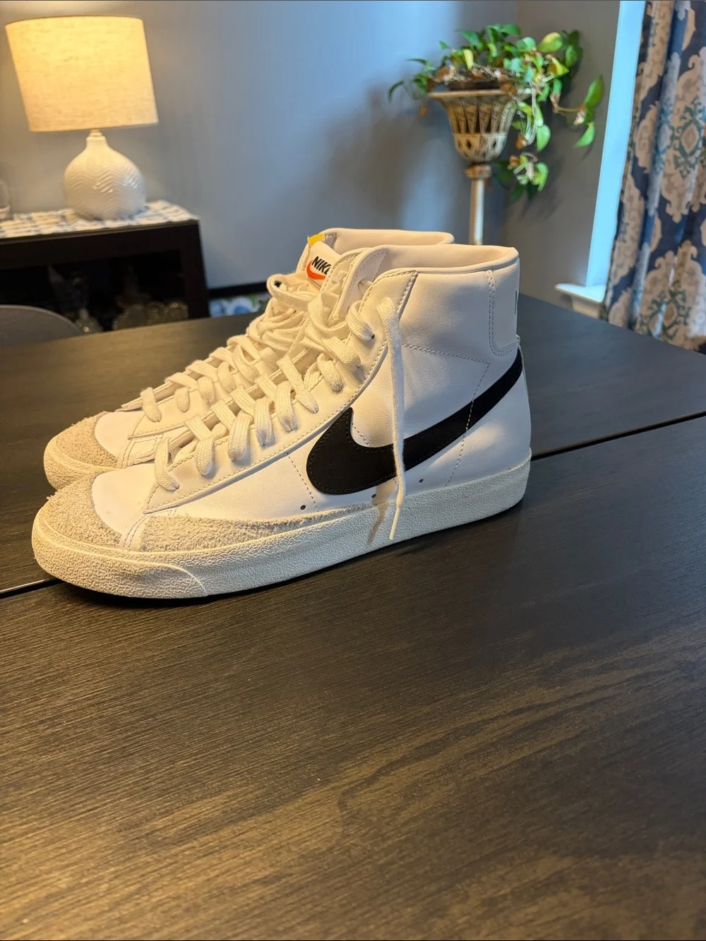 Nike Blazer Mid 77 Vintage White Black (Style BQ6806-100)
